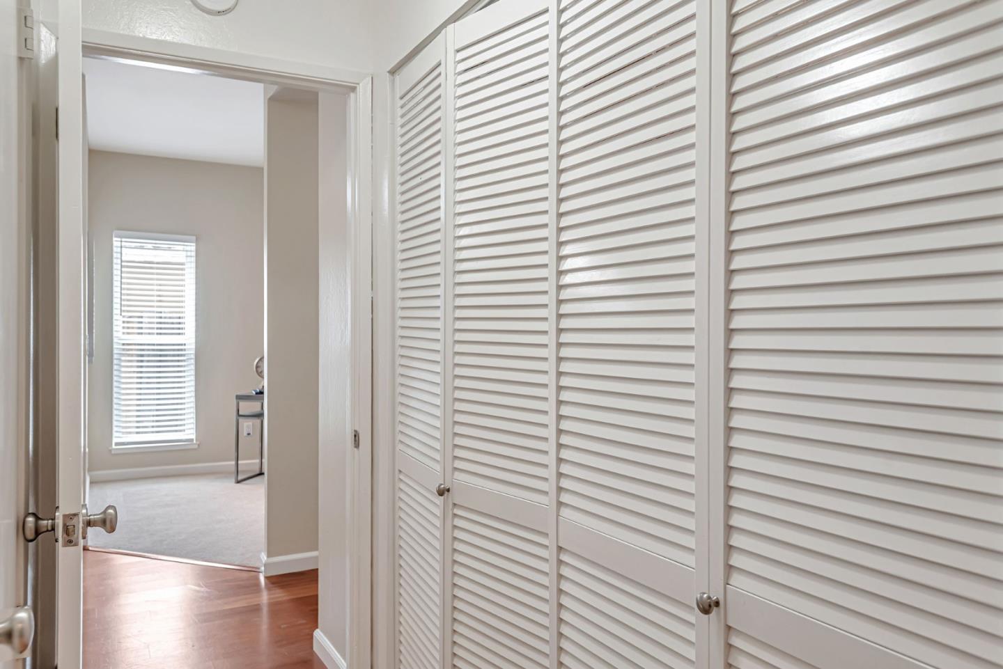 Detail Gallery Image 28 of 41 For 1294 Woodside Rd, Redwood City,  CA 94061 - 2 Beds | 2 Baths