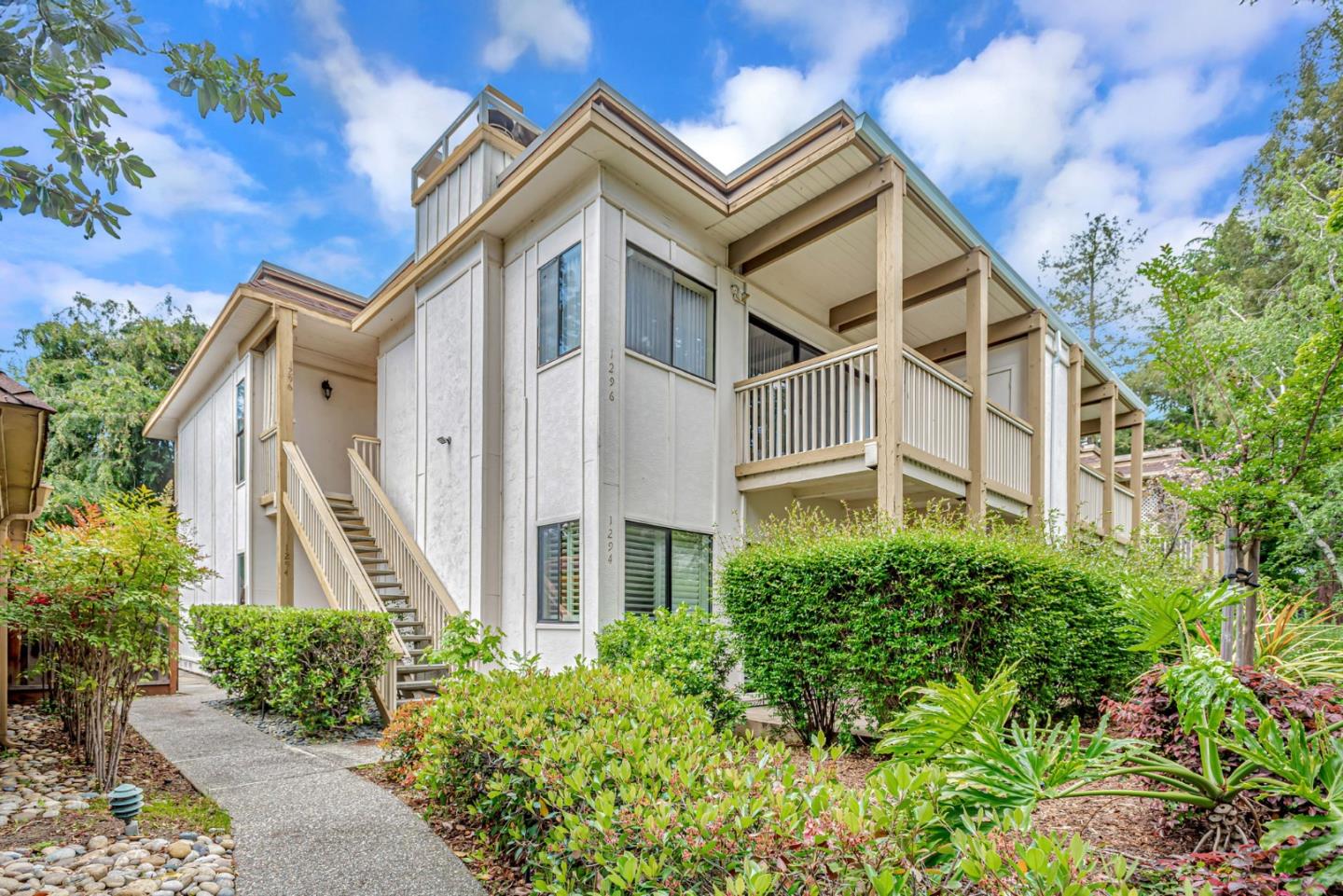 Detail Gallery Image 41 of 41 For 1294 Woodside Rd, Redwood City,  CA 94061 - 2 Beds | 2 Baths