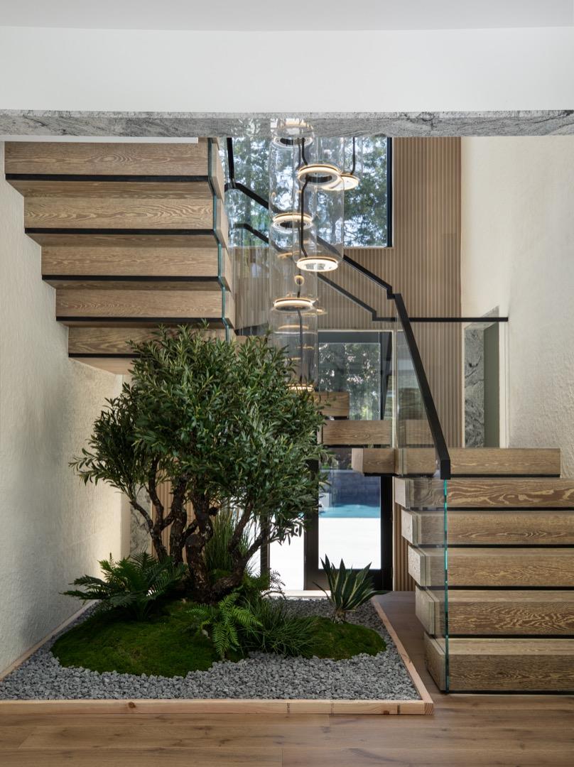 Detail Gallery Image 3 of 20 For 269 Stockbridge Ave, Atherton,  CA 94027 - 5 Beds | 6/1 Baths