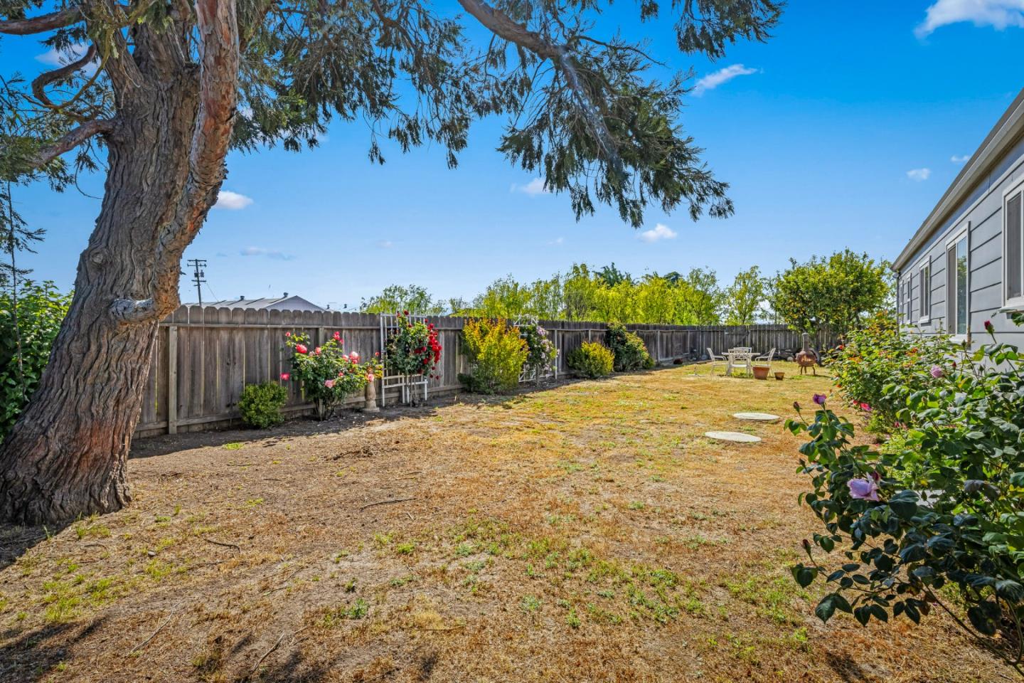 Detail Gallery Image 23 of 47 For 4211 Bolsa Rd, Hollister,  CA 95023 - 3 Beds | 2 Baths