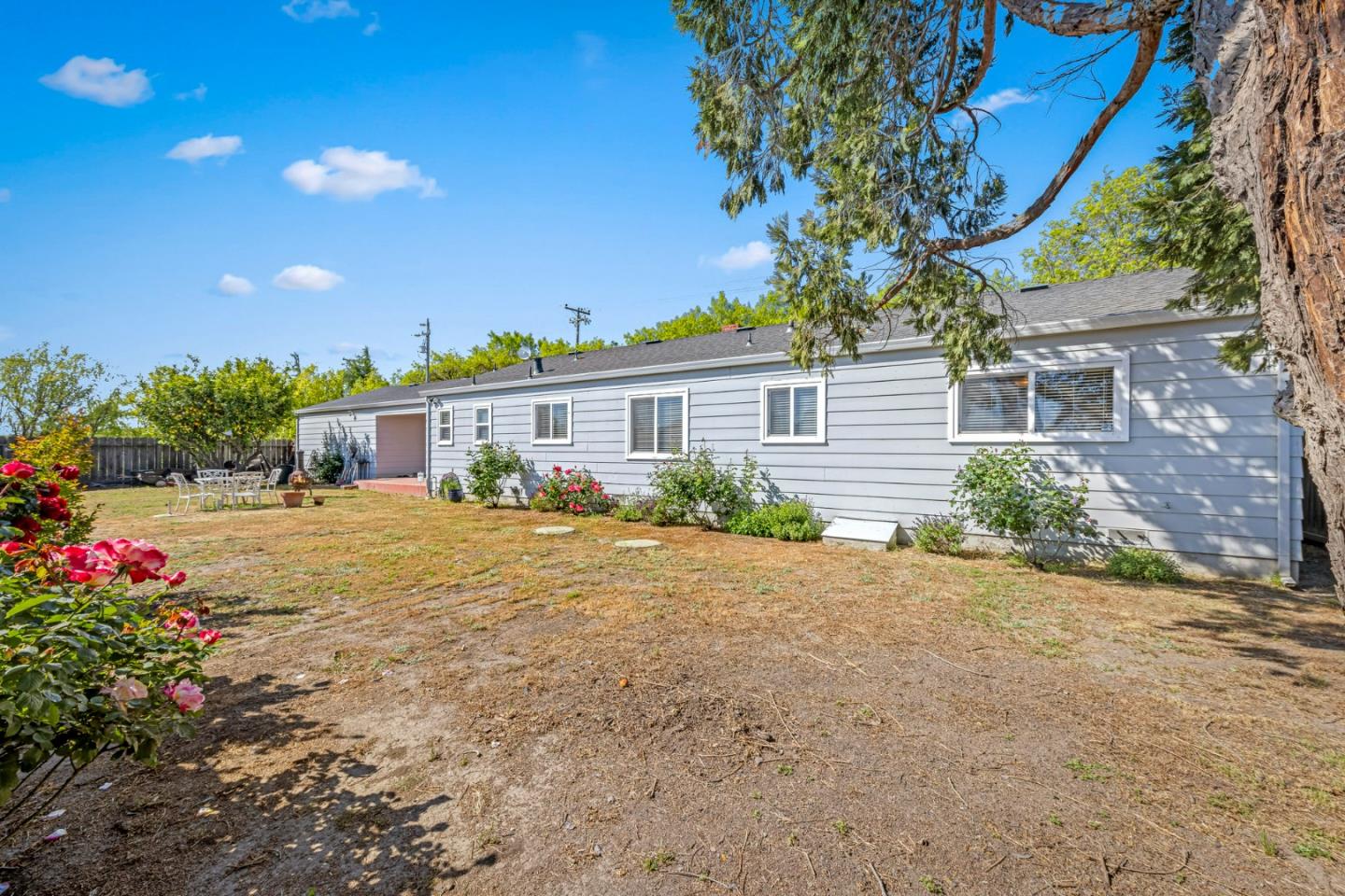 Detail Gallery Image 24 of 47 For 4211 Bolsa Rd, Hollister,  CA 95023 - 3 Beds | 2 Baths