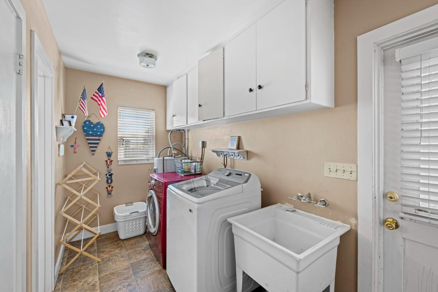 Detail Gallery Image 39 of 47 For 4211 Bolsa Rd, Hollister,  CA 95023 - 3 Beds | 2 Baths