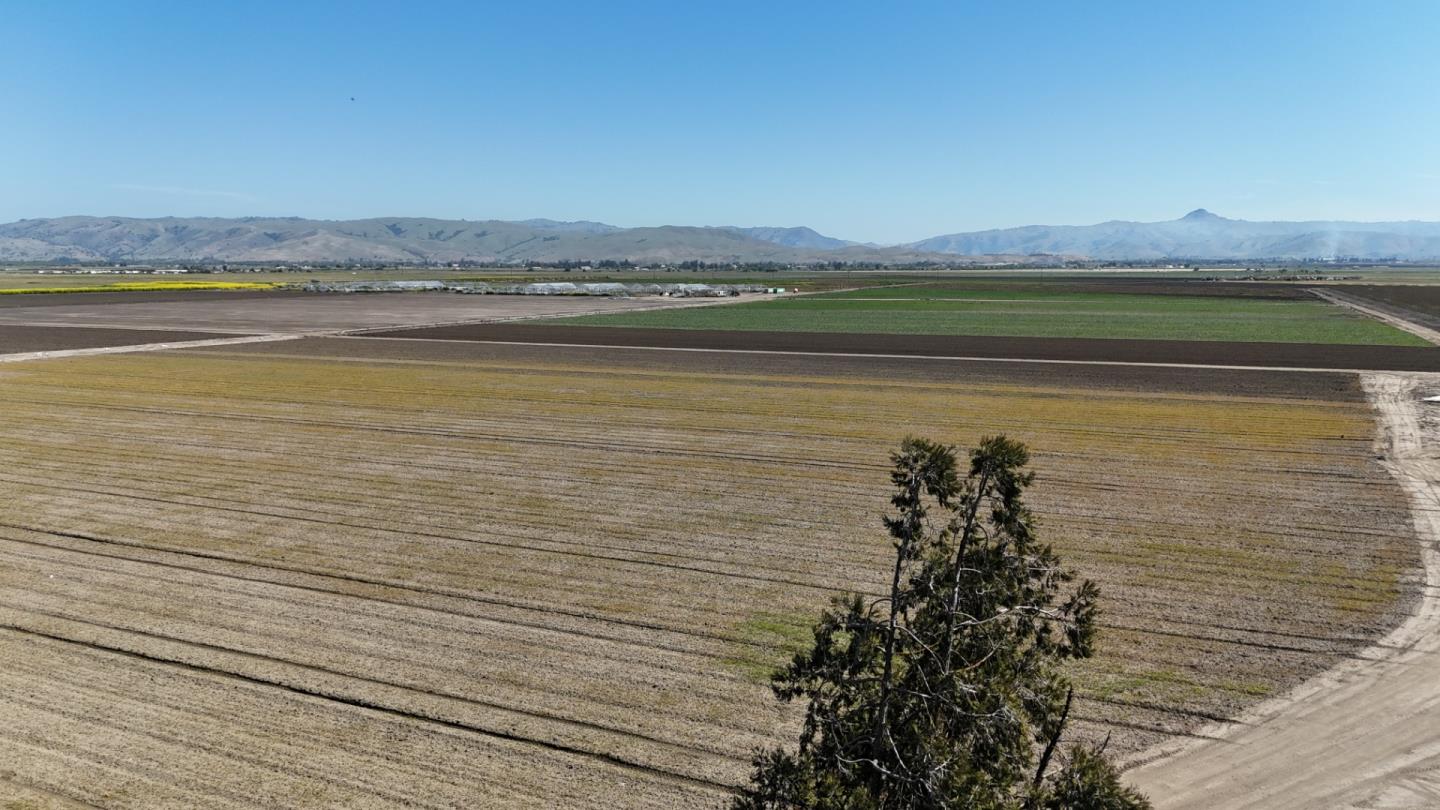 Detail Gallery Image 42 of 47 For 4211 Bolsa Rd, Hollister,  CA 95023 - 3 Beds | 2 Baths