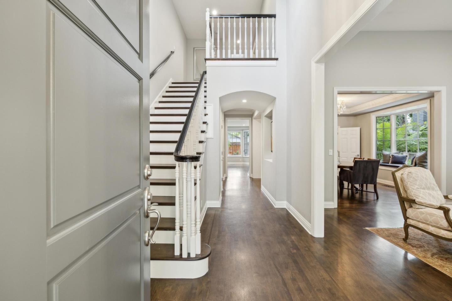 Detail Gallery Image 4 of 35 For 170 Hanna Way, Menlo Park,  CA 94025 - 4 Beds | 3/1 Baths