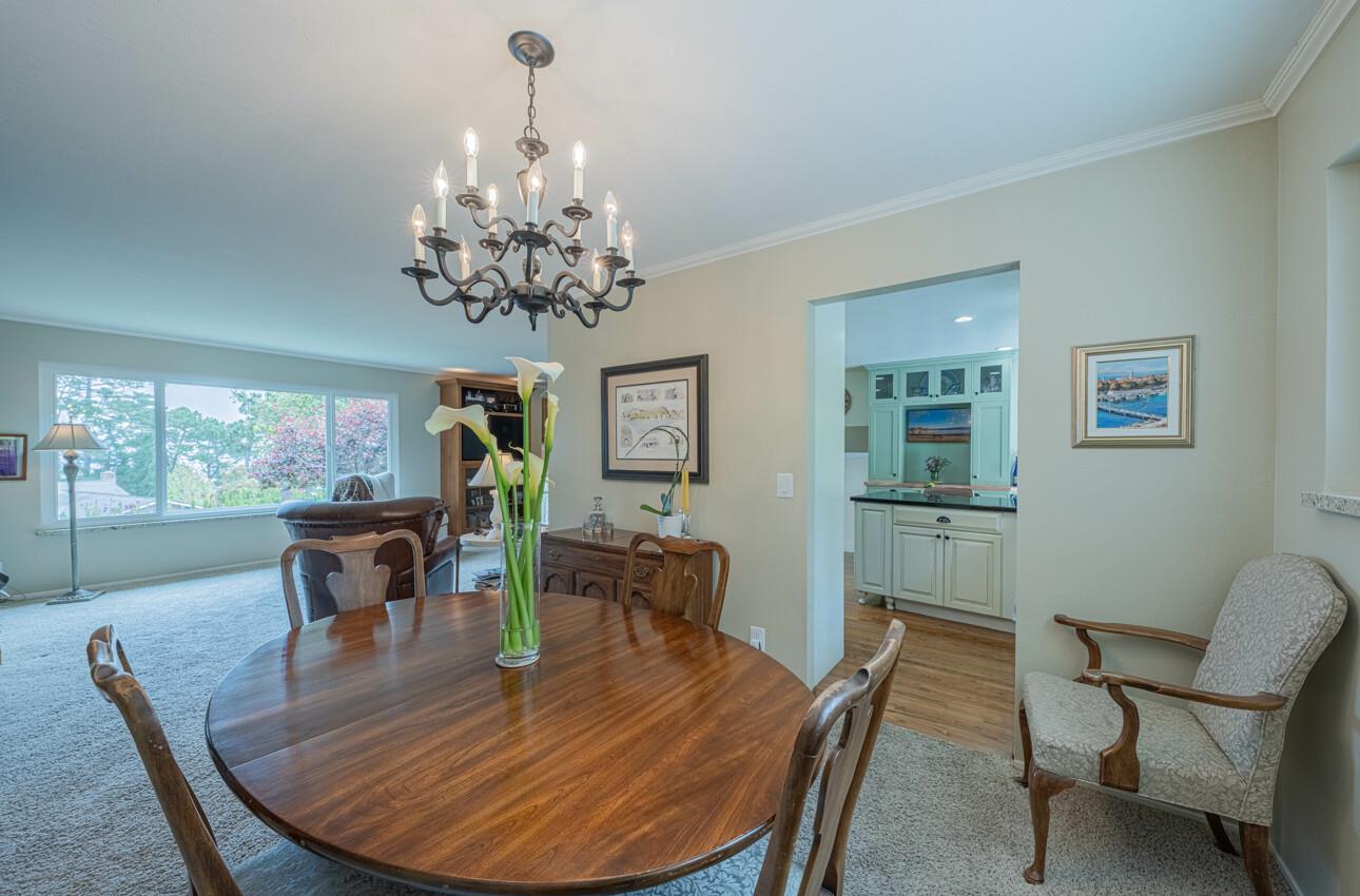 Detail Gallery Image 15 of 51 For 24 Pinehill Way, Monterey,  CA 93940 - 3 Beds | 2/1 Baths