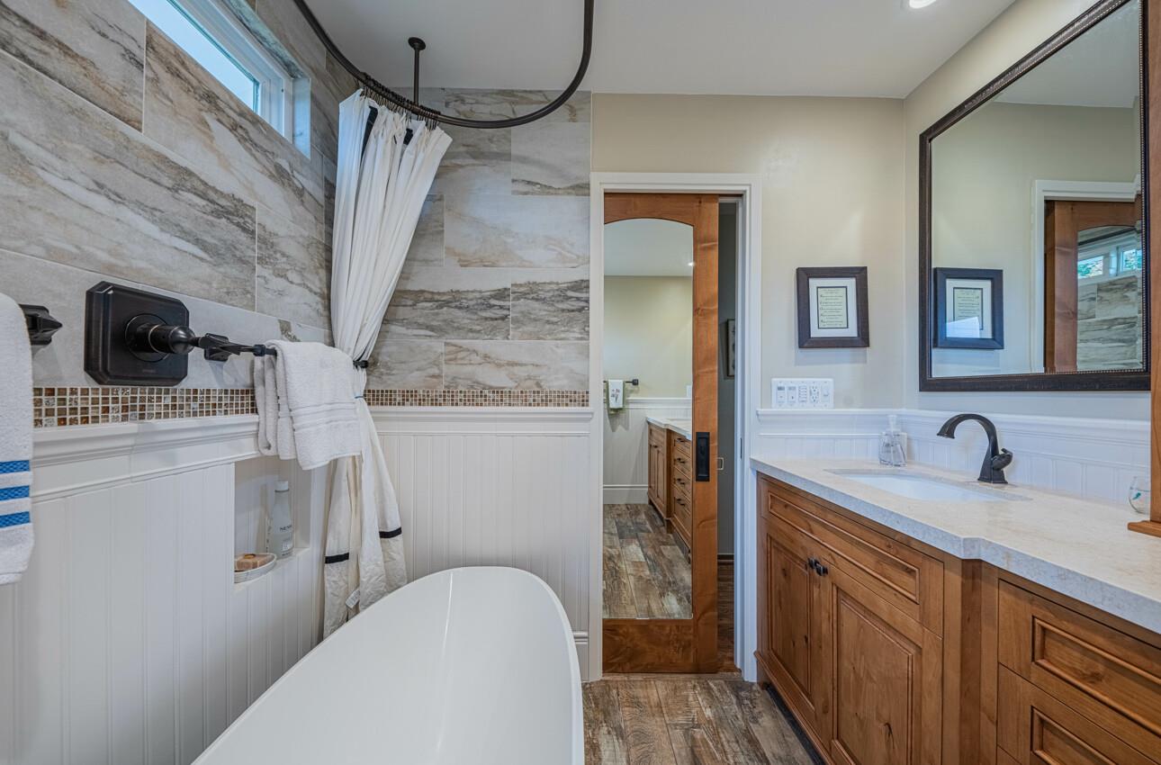 Detail Gallery Image 34 of 51 For 24 Pinehill Way, Monterey,  CA 93940 - 3 Beds | 2/1 Baths