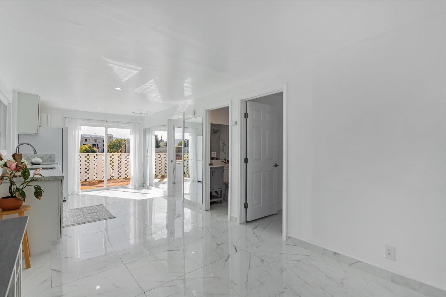 Detail Gallery Image 14 of 26 For 321 Hill St, Hollister,  CA 95023 - 2 Beds | 1 Baths