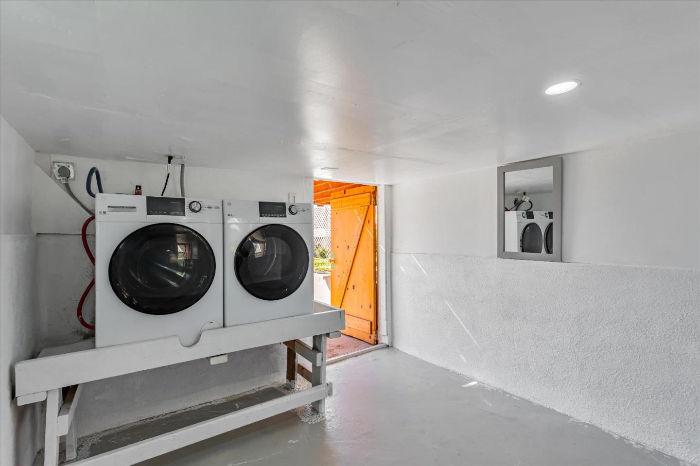 Detail Gallery Image 24 of 26 For 321 Hill St, Hollister,  CA 95023 - 2 Beds | 1 Baths