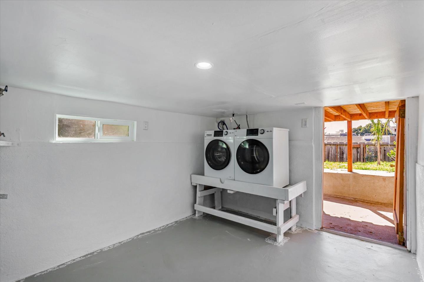 Detail Gallery Image 25 of 26 For 321 Hill St, Hollister,  CA 95023 - 2 Beds | 1 Baths