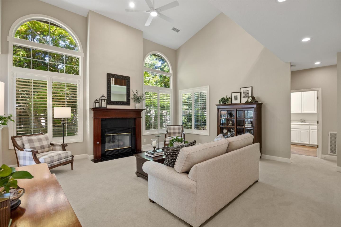 Detail Gallery Image 13 of 45 For 678 Grafton Park Dr, Chico,  CA 95926 - 4 Beds | 2/1 Baths