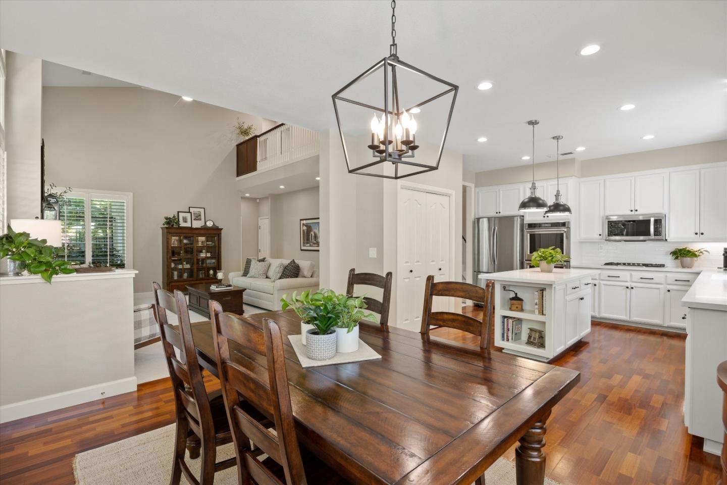 Detail Gallery Image 16 of 45 For 678 Grafton Park Dr, Chico,  CA 95926 - 4 Beds | 2/1 Baths