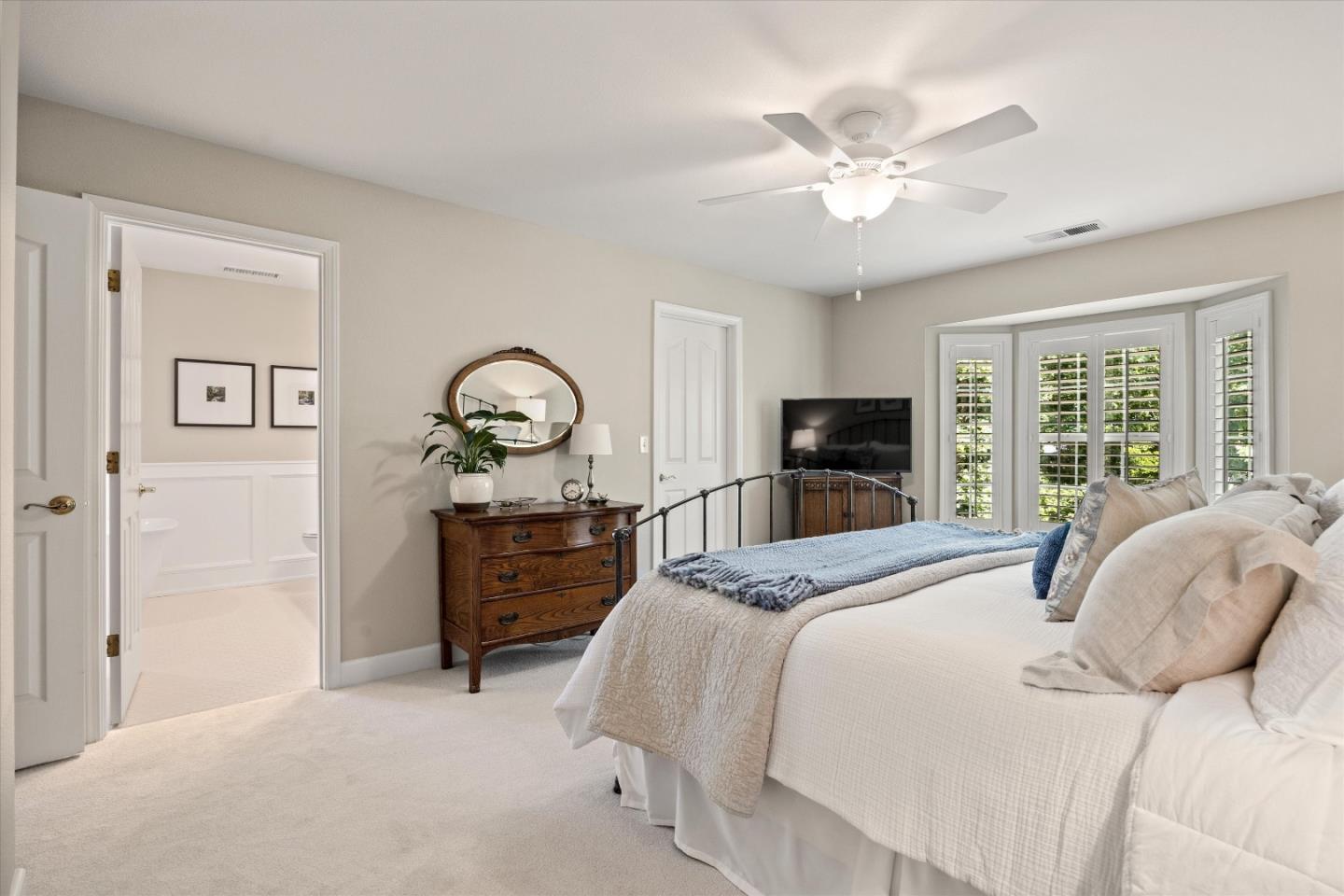 Detail Gallery Image 29 of 45 For 678 Grafton Park Dr, Chico,  CA 95926 - 4 Beds | 2/1 Baths
