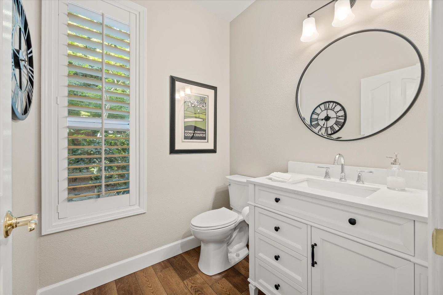 Detail Gallery Image 37 of 45 For 678 Grafton Park Dr, Chico,  CA 95926 - 4 Beds | 2/1 Baths