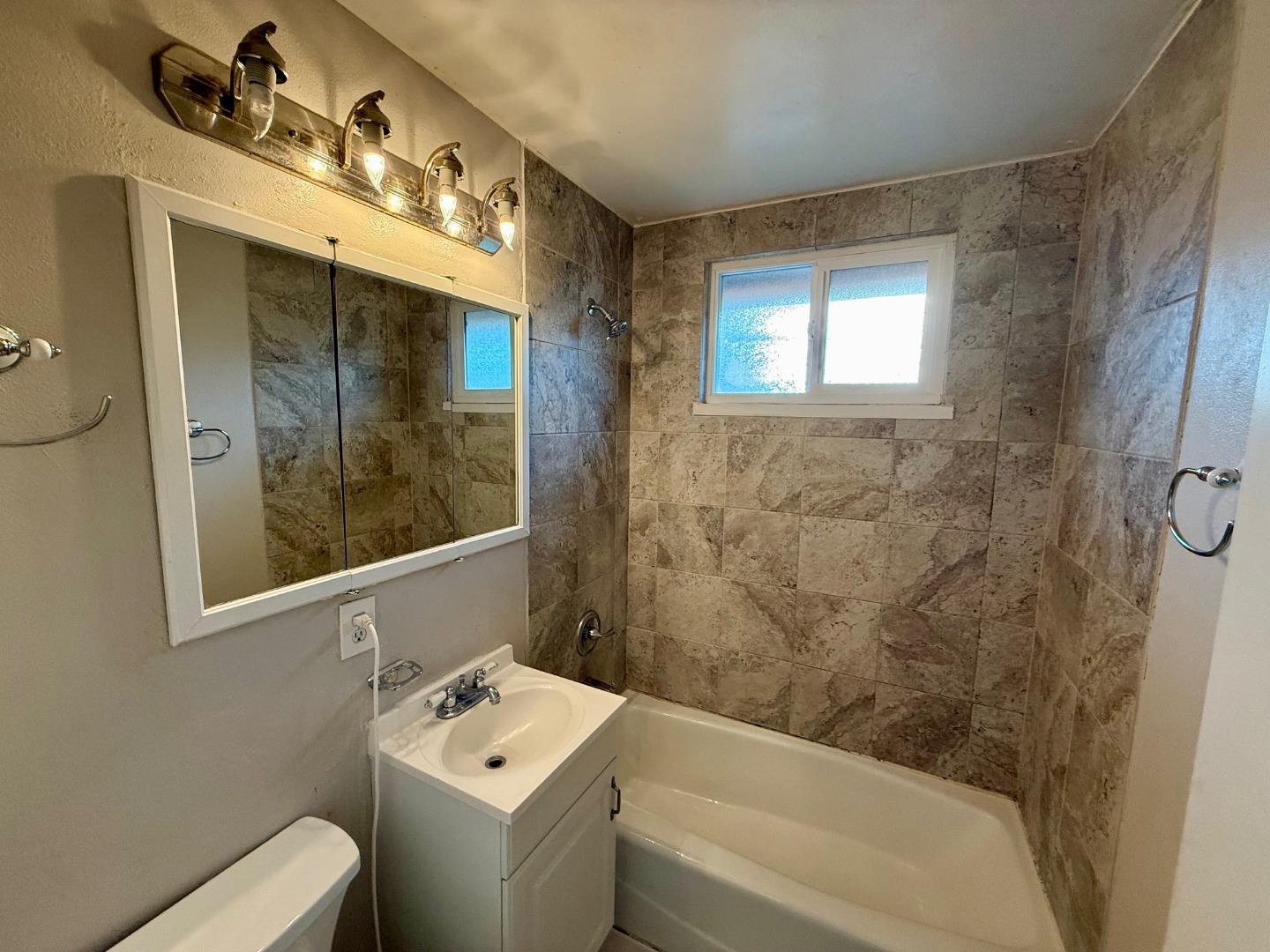 Detail Gallery Image 14 of 21 For 2617 Pilot Knob Dr, Santa Clara,  CA 95051 - 3 Beds | 1 Baths