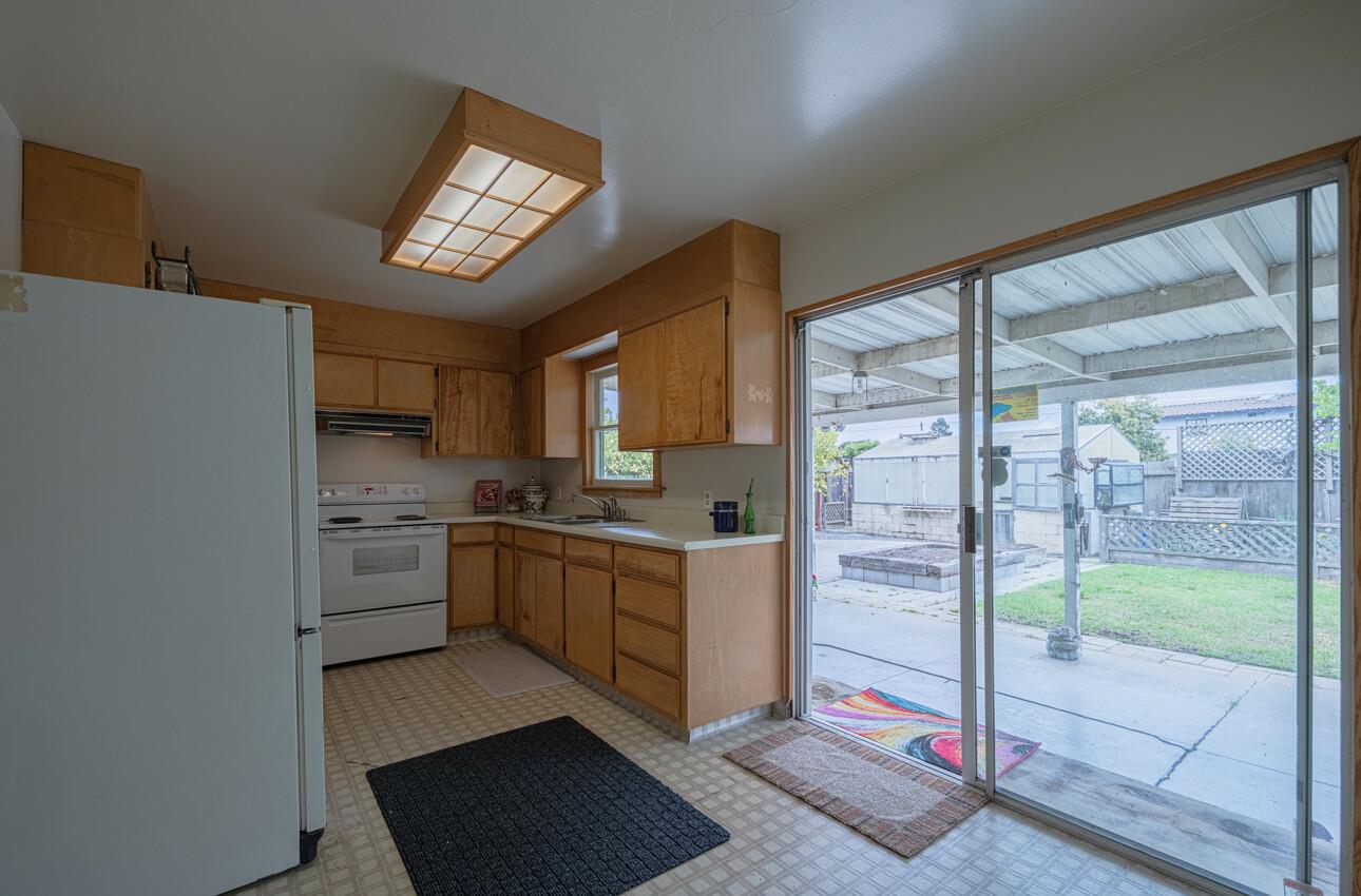 Detail Gallery Image 11 of 36 For 141 Mayfair Dr, Salinas,  CA 93905 - 2 Beds | 1 Baths