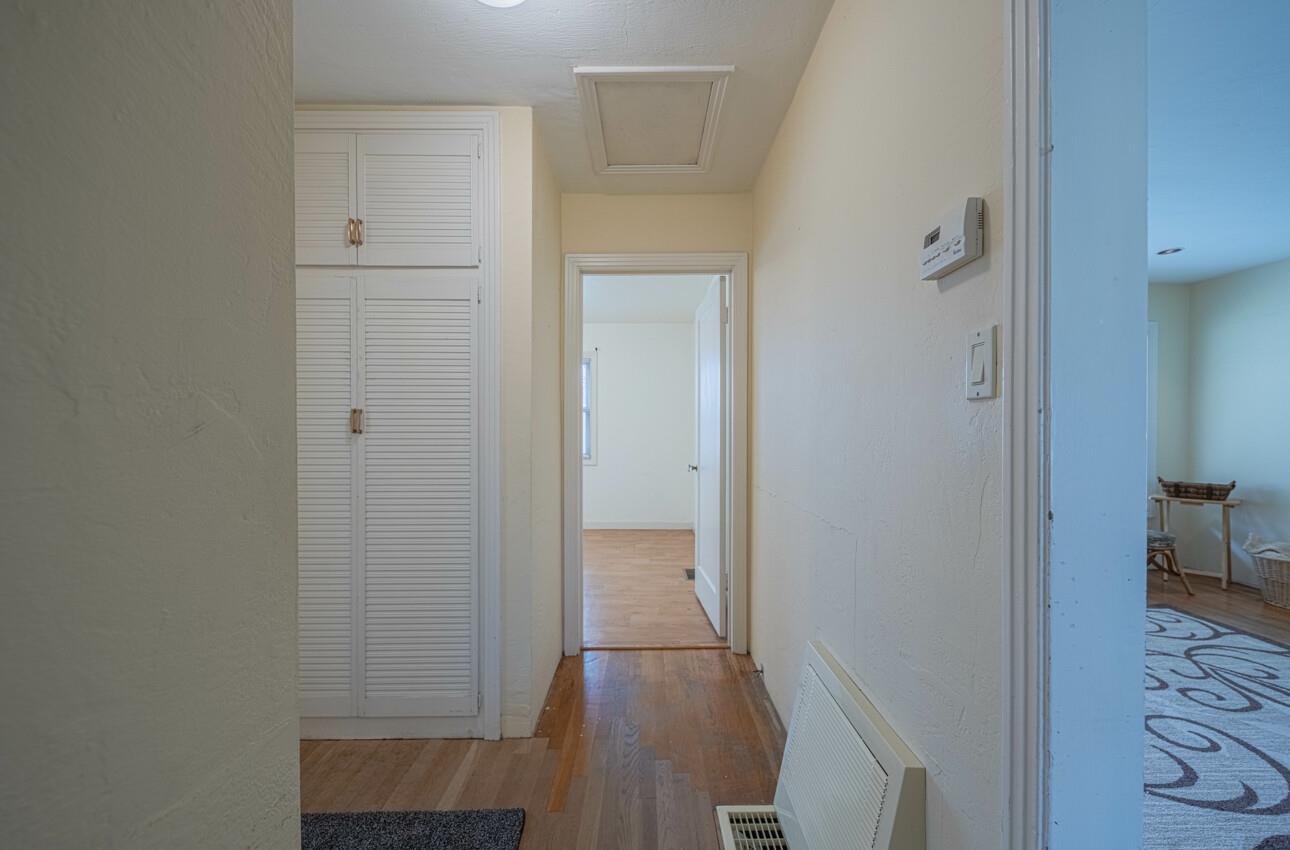Detail Gallery Image 16 of 36 For 141 Mayfair Dr, Salinas,  CA 93905 - 2 Beds | 1 Baths