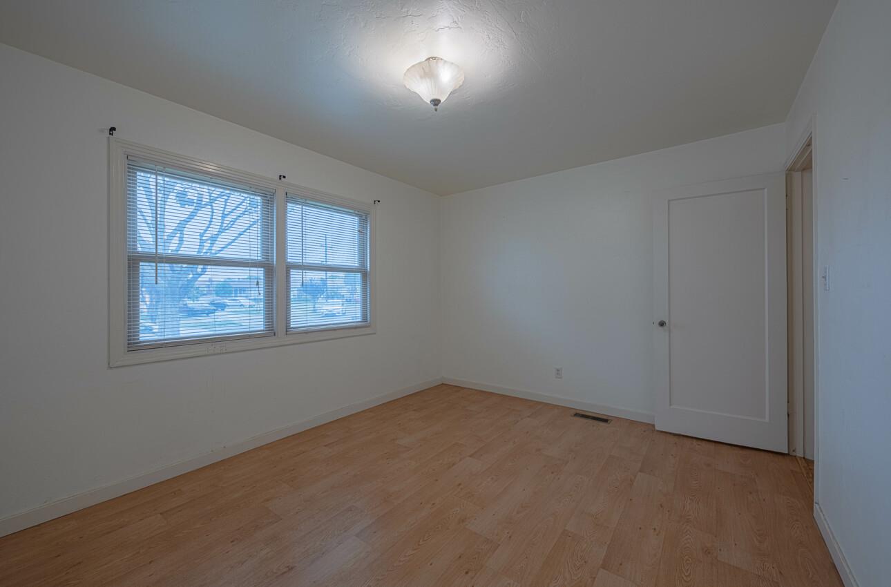 Detail Gallery Image 22 of 36 For 141 Mayfair Dr, Salinas,  CA 93905 - 2 Beds | 1 Baths