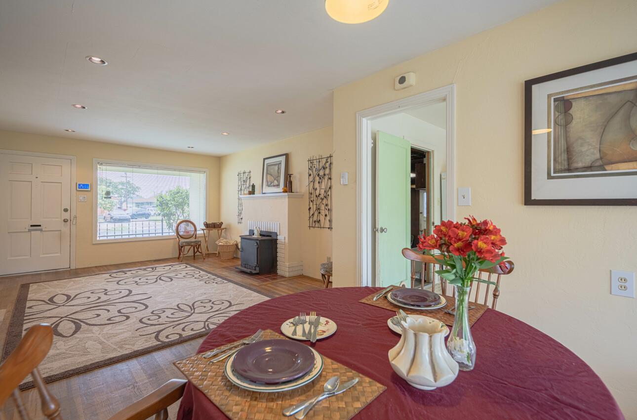Detail Gallery Image 9 of 36 For 141 Mayfair Dr, Salinas,  CA 93905 - 2 Beds | 1 Baths