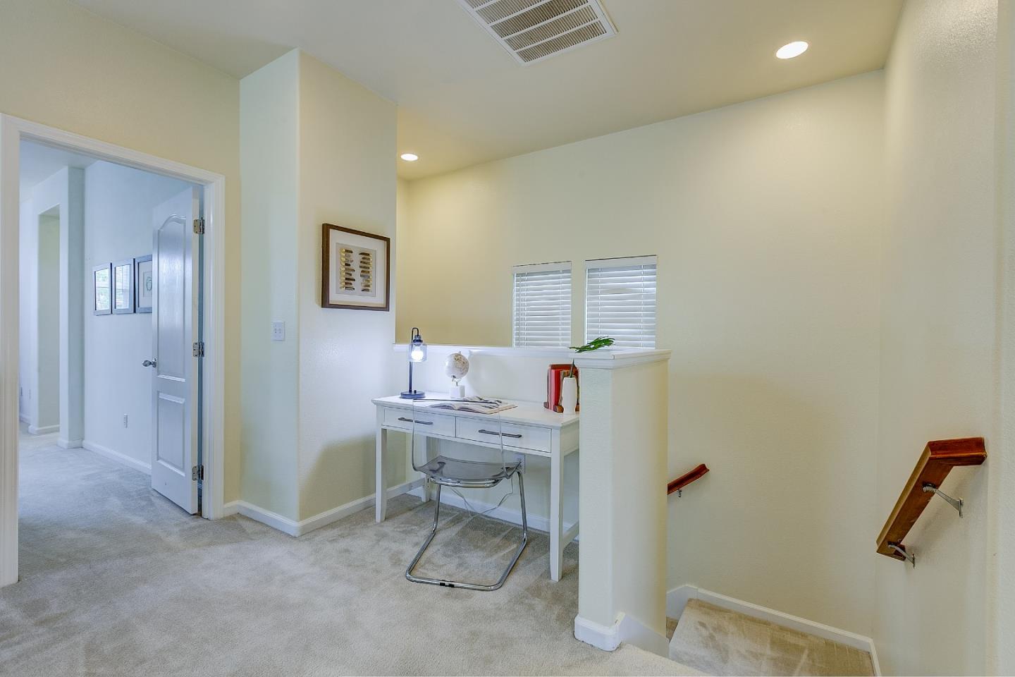 Detail Gallery Image 19 of 32 For 582 Cottage Park Dr, Hayward,  CA 94544 - 3 Beds | 2/1 Baths