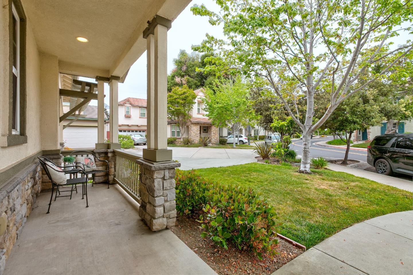 Detail Gallery Image 3 of 32 For 582 Cottage Park Dr, Hayward,  CA 94544 - 3 Beds | 2/1 Baths