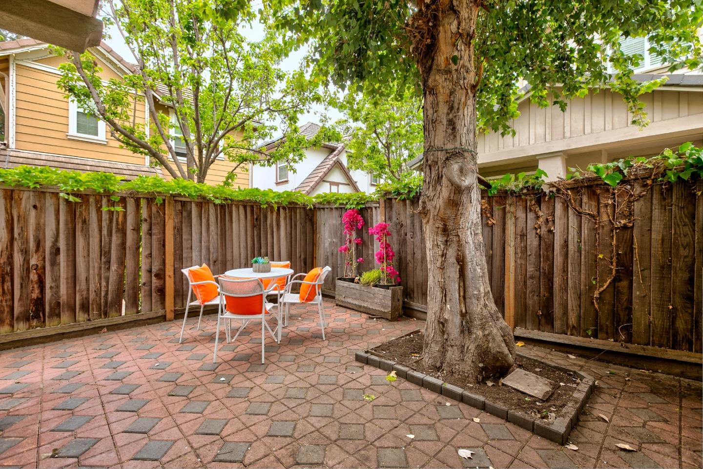 Detail Gallery Image 32 of 32 For 582 Cottage Park Dr, Hayward,  CA 94544 - 3 Beds | 2/1 Baths