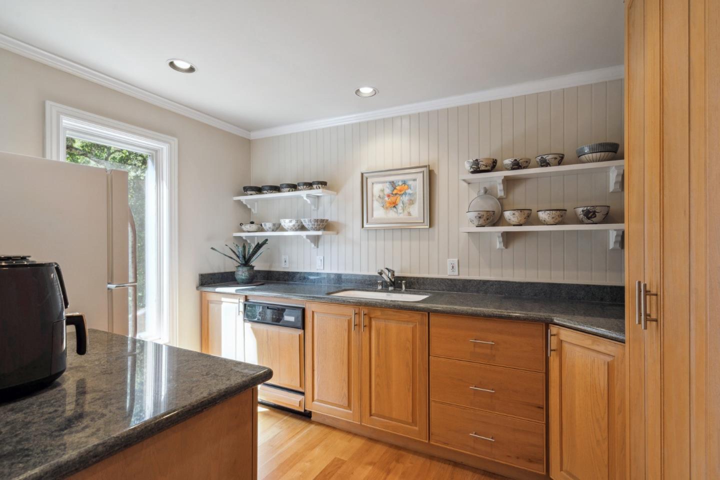 Detail Gallery Image 20 of 42 For 55 Vista Verde Way, Portola Valley,  CA 94028 - 3 Beds | 3/2 Baths