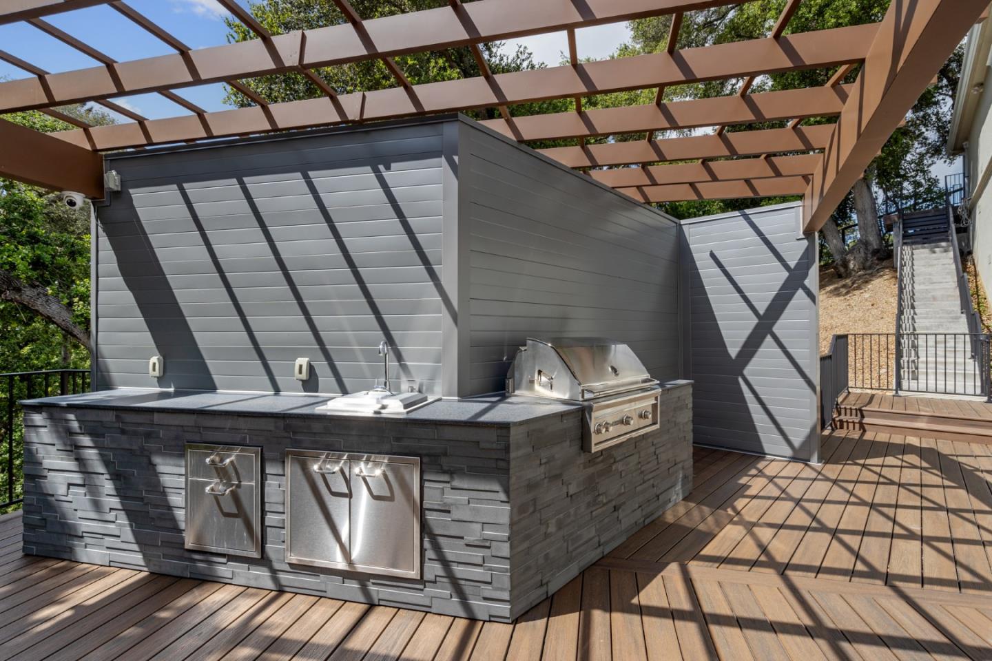 Detail Gallery Image 32 of 42 For 55 Vista Verde Way, Portola Valley,  CA 94028 - 3 Beds | 3/2 Baths