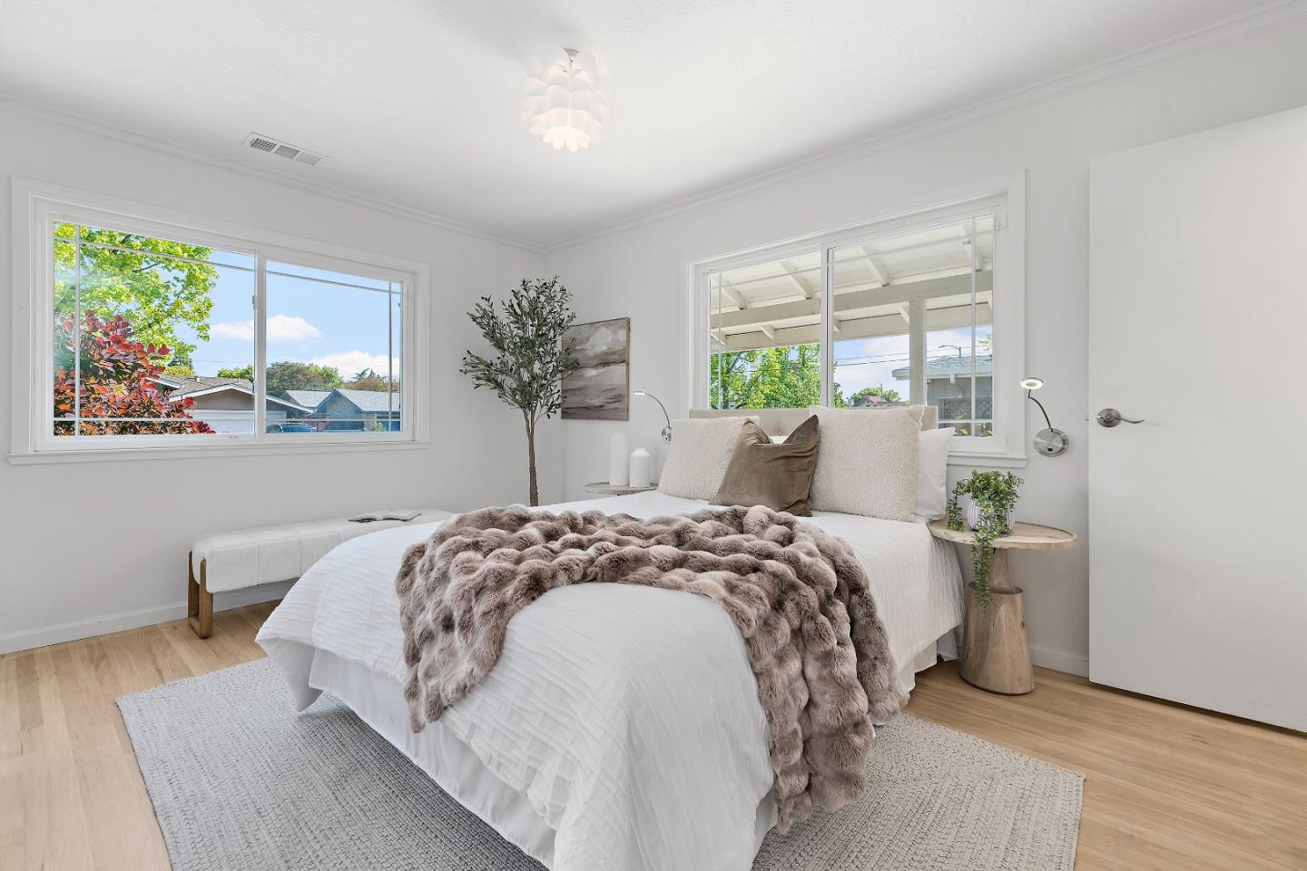 Detail Gallery Image 21 of 40 For 728 Glencoe Ct, Sunnyvale,  CA 94087 - 3 Beds | 2 Baths