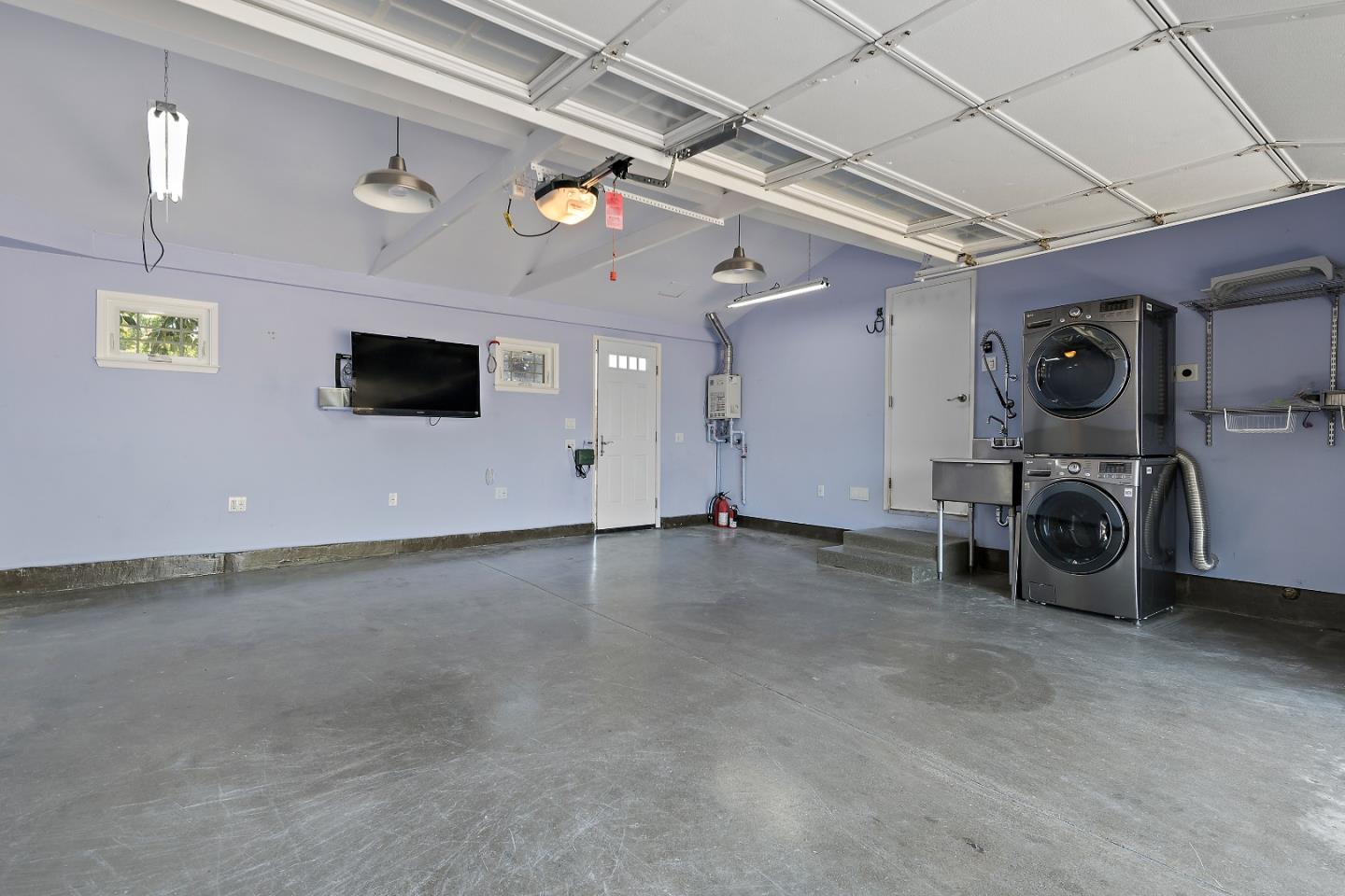 Detail Gallery Image 34 of 40 For 728 Glencoe Ct, Sunnyvale,  CA 94087 - 3 Beds | 2 Baths