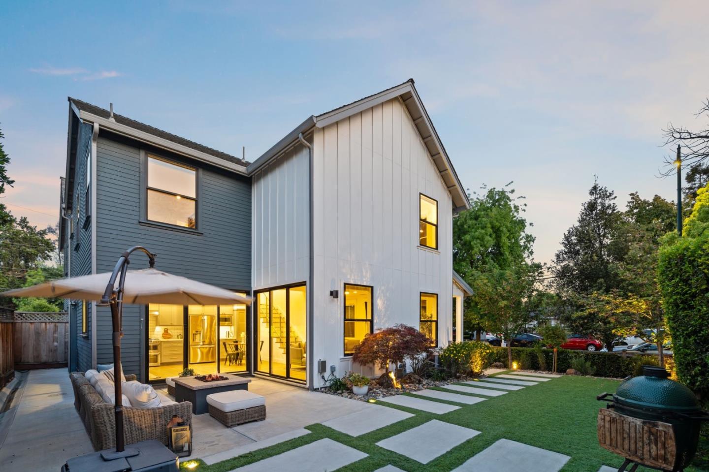 Detail Gallery Image 10 of 67 For 1076 Myrtle St, San Jose,  CA 95126 - 3 Beds | 2/1 Baths