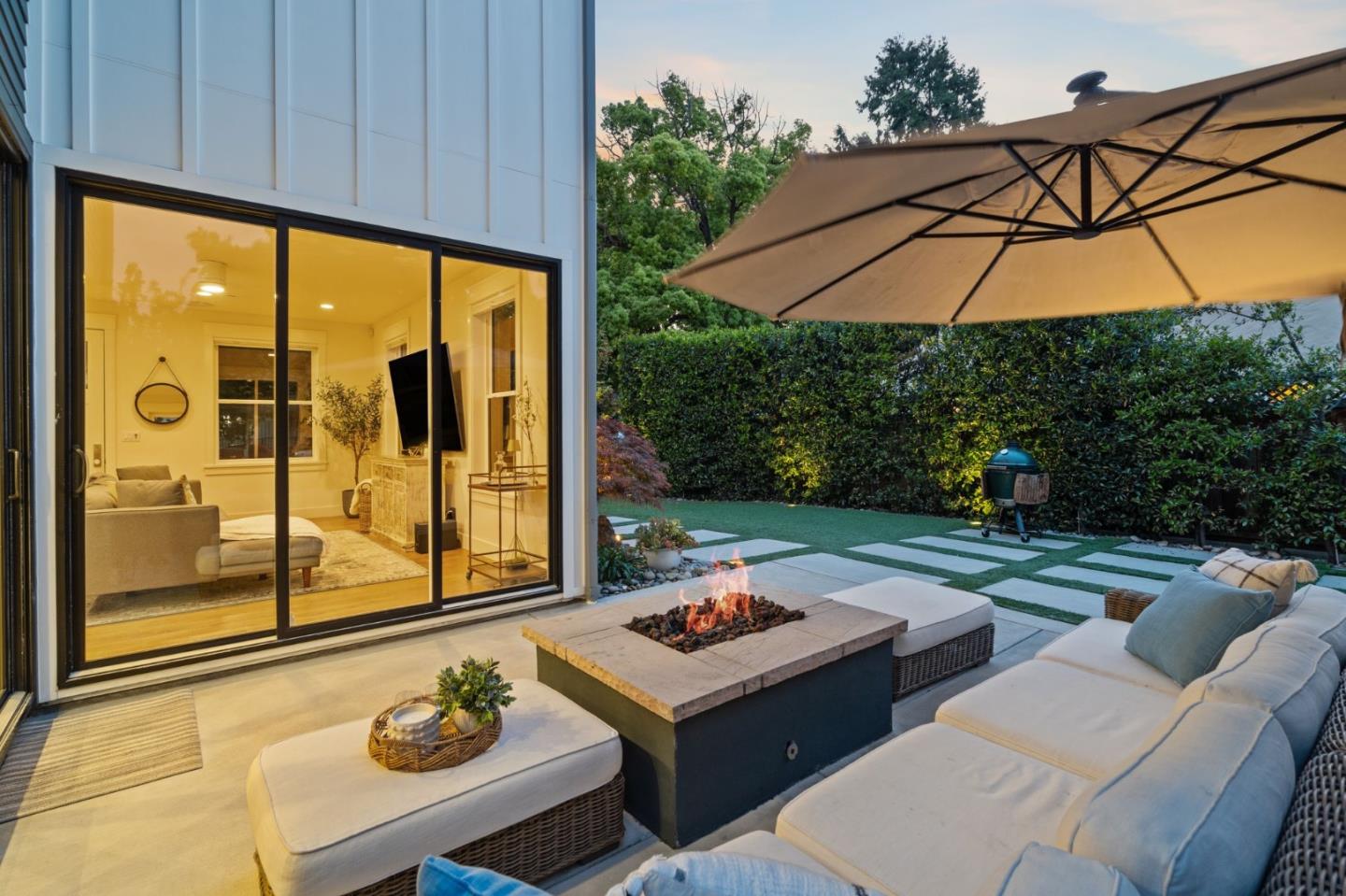 Detail Gallery Image 11 of 67 For 1076 Myrtle St, San Jose,  CA 95126 - 3 Beds | 2/1 Baths