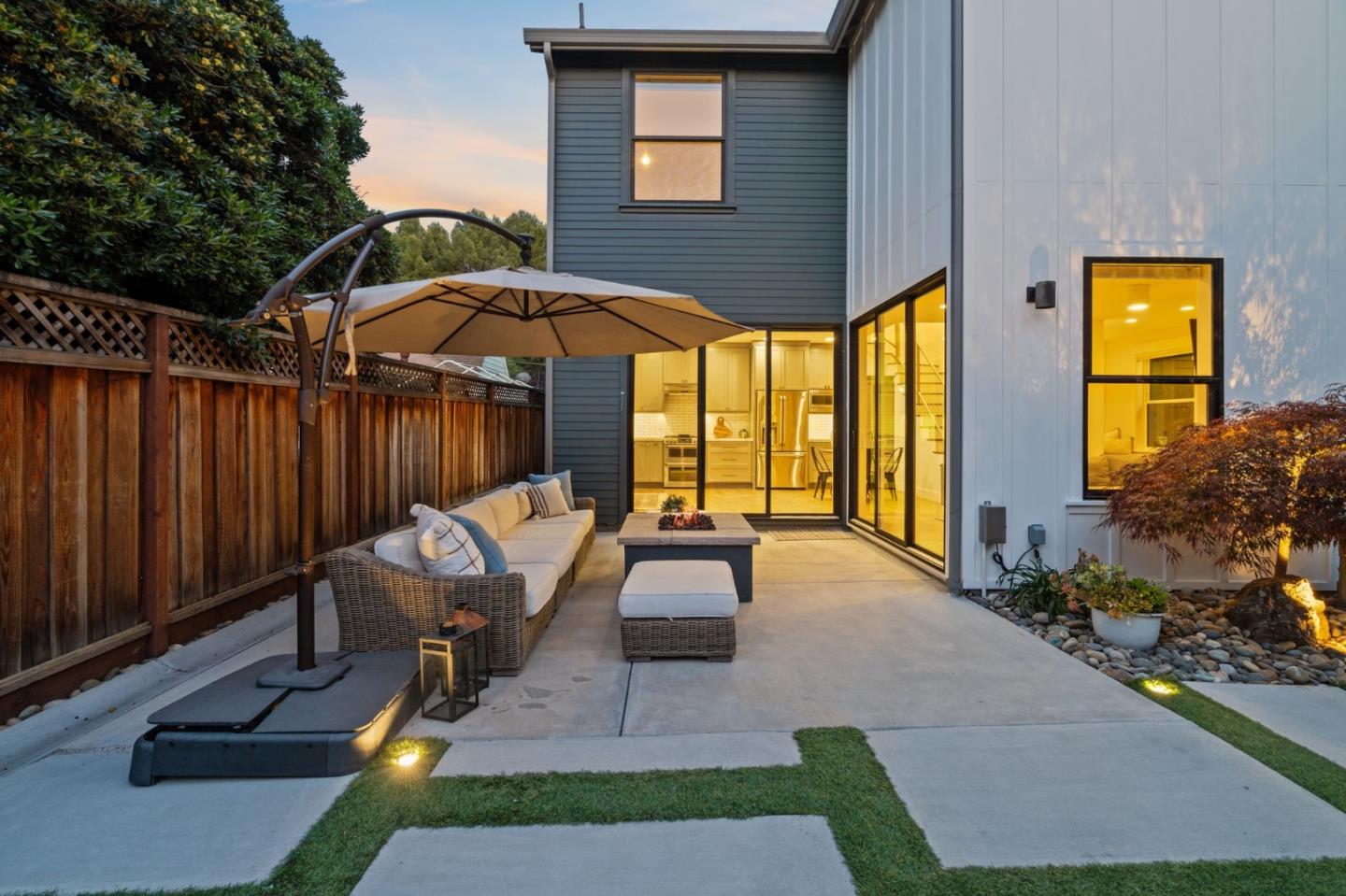 Detail Gallery Image 13 of 67 For 1076 Myrtle St, San Jose,  CA 95126 - 3 Beds | 2/1 Baths