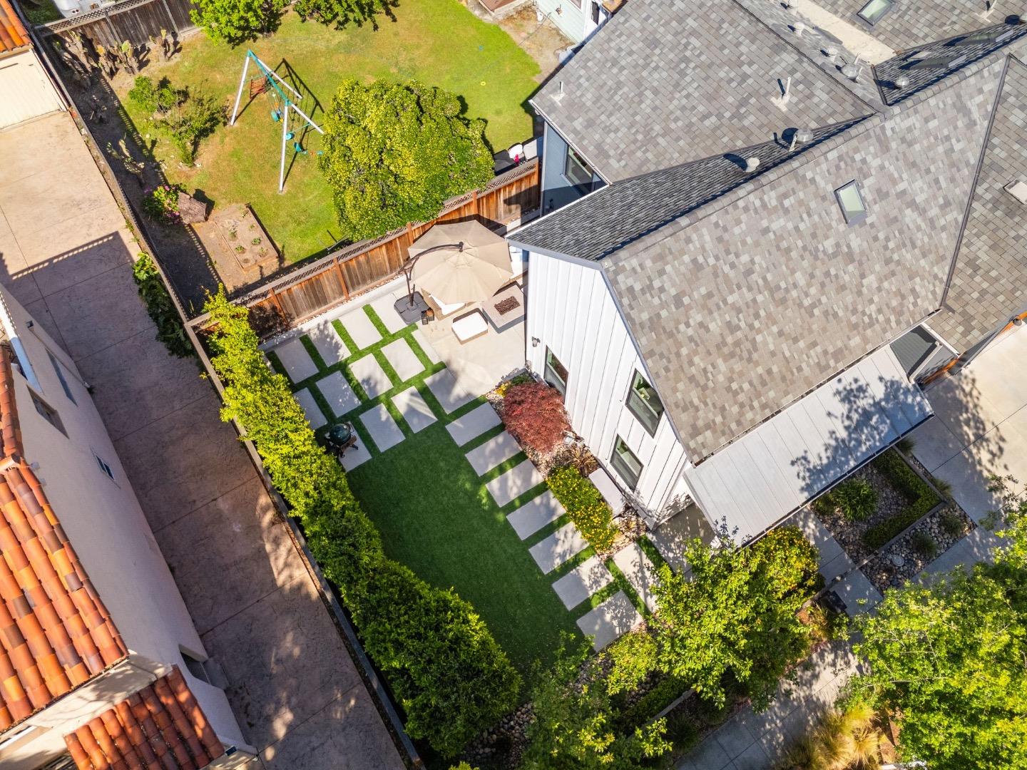 Detail Gallery Image 16 of 67 For 1076 Myrtle St, San Jose,  CA 95126 - 3 Beds | 2/1 Baths
