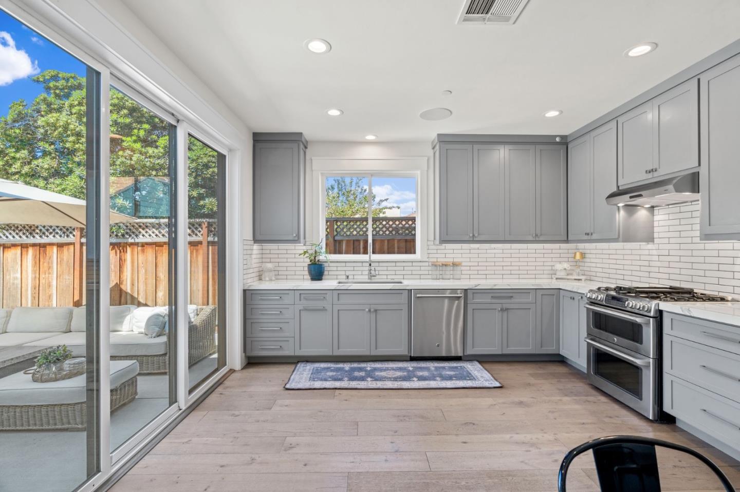 Detail Gallery Image 27 of 67 For 1076 Myrtle St, San Jose,  CA 95126 - 3 Beds | 2/1 Baths