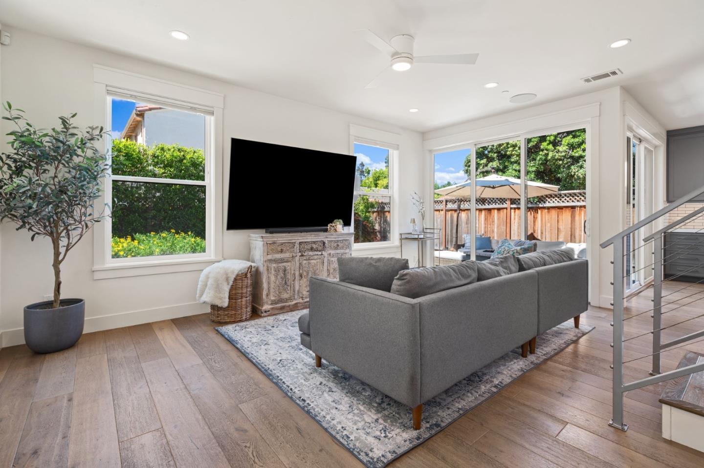 Detail Gallery Image 35 of 67 For 1076 Myrtle St, San Jose,  CA 95126 - 3 Beds | 2/1 Baths