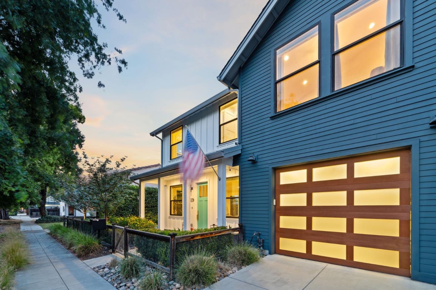 Detail Gallery Image 5 of 67 For 1076 Myrtle St, San Jose,  CA 95126 - 3 Beds | 2/1 Baths