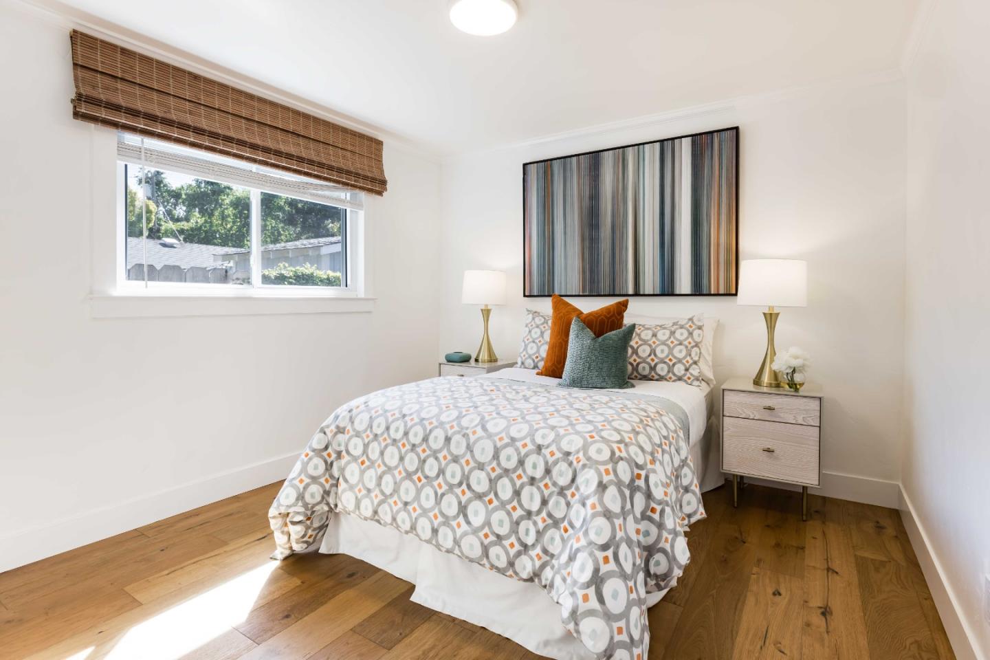 Detail Gallery Image 16 of 22 For 721 14th Ave, Menlo Park,  CA 94025 - 3 Beds | 2 Baths