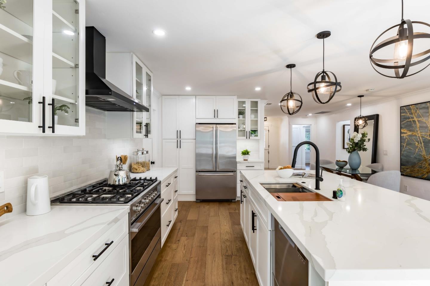 Detail Gallery Image 8 of 22 For 721 14th Ave, Menlo Park,  CA 94025 - 3 Beds | 2 Baths