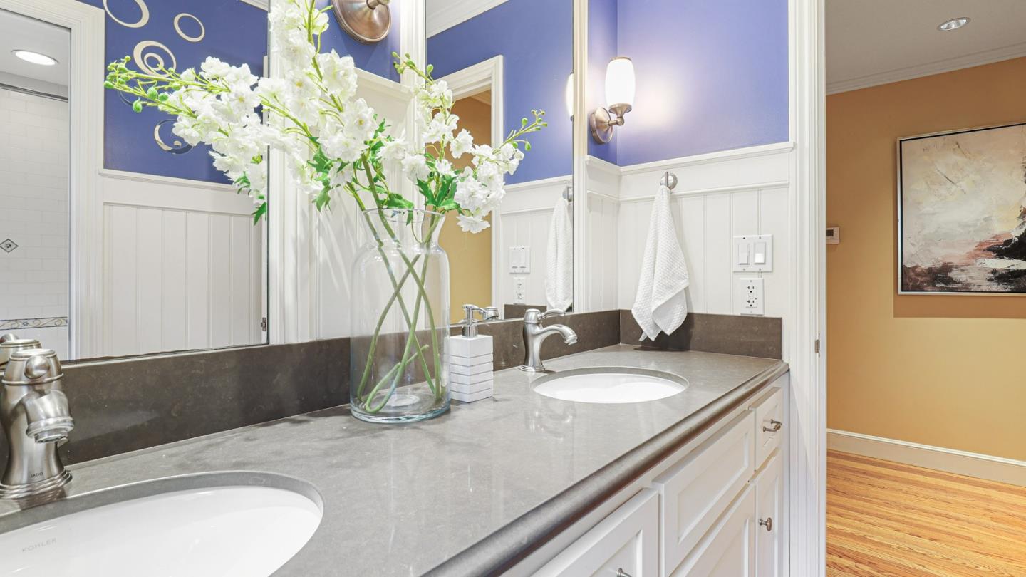 Detail Gallery Image 27 of 60 For 161 E Floresta Way, Portola Valley,  CA 94028 - 3 Beds | 3 Baths