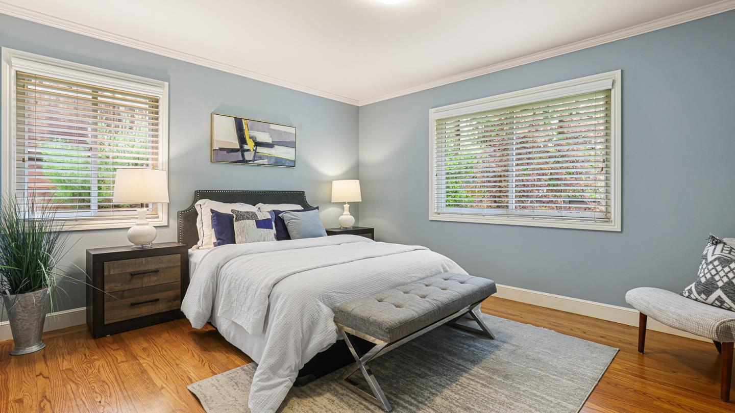 Detail Gallery Image 29 of 60 For 161 E Floresta Way, Portola Valley,  CA 94028 - 3 Beds | 3 Baths