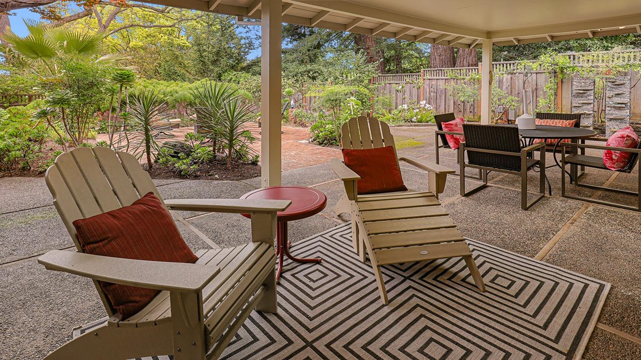 Detail Gallery Image 49 of 60 For 161 E Floresta Way, Portola Valley,  CA 94028 - 3 Beds | 3 Baths