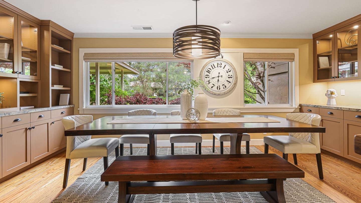 Detail Gallery Image 6 of 60 For 161 E Floresta Way, Portola Valley,  CA 94028 - 3 Beds | 3 Baths