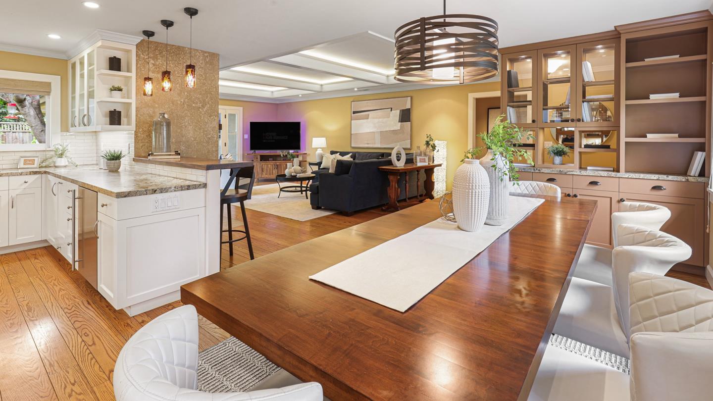 Detail Gallery Image 8 of 60 For 161 E Floresta Way, Portola Valley,  CA 94028 - 3 Beds | 3 Baths