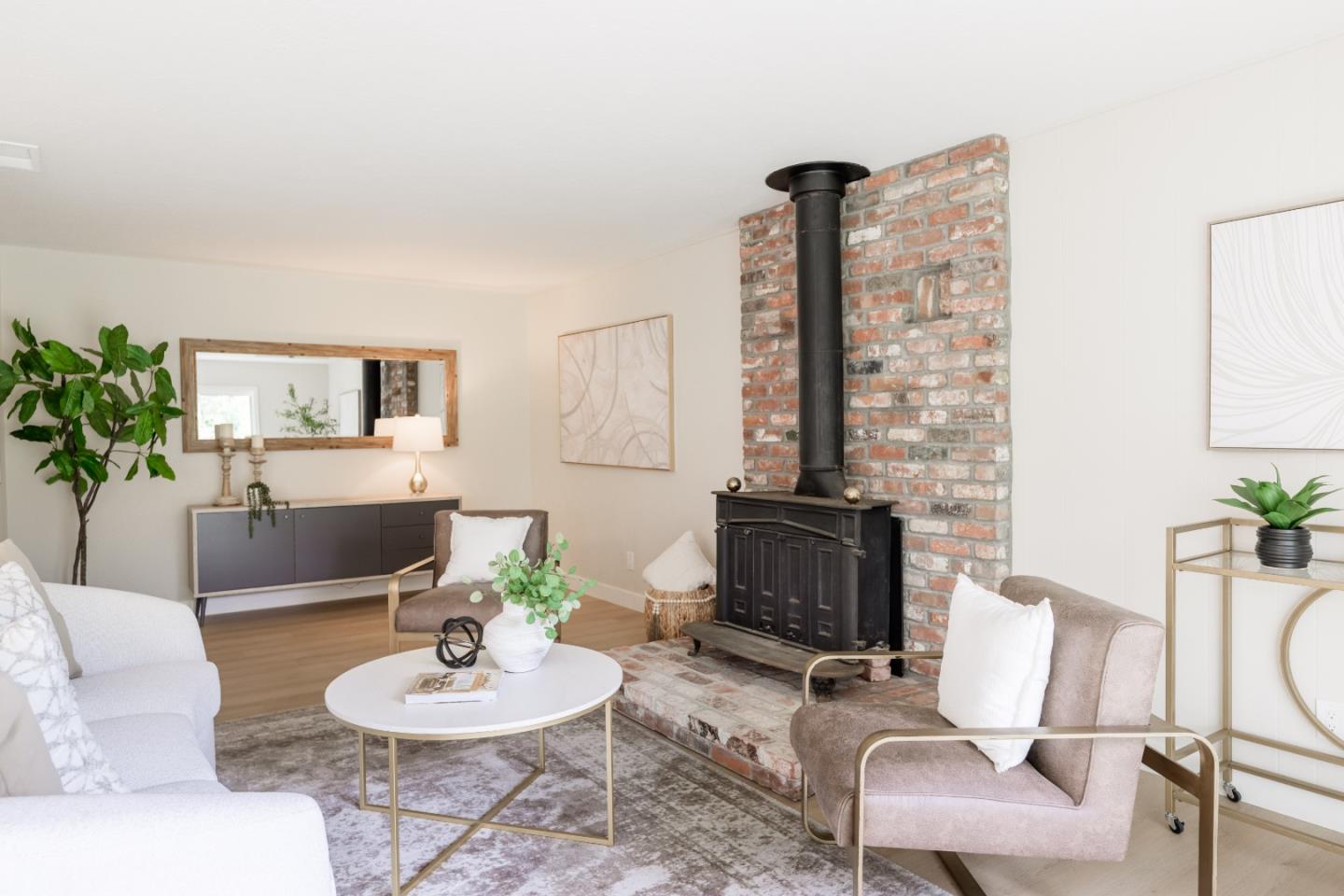 Detail Gallery Image 19 of 95 For 985 32nd Ave, Santa Cruz,  CA 95062 - 3 Beds | 3/1 Baths
