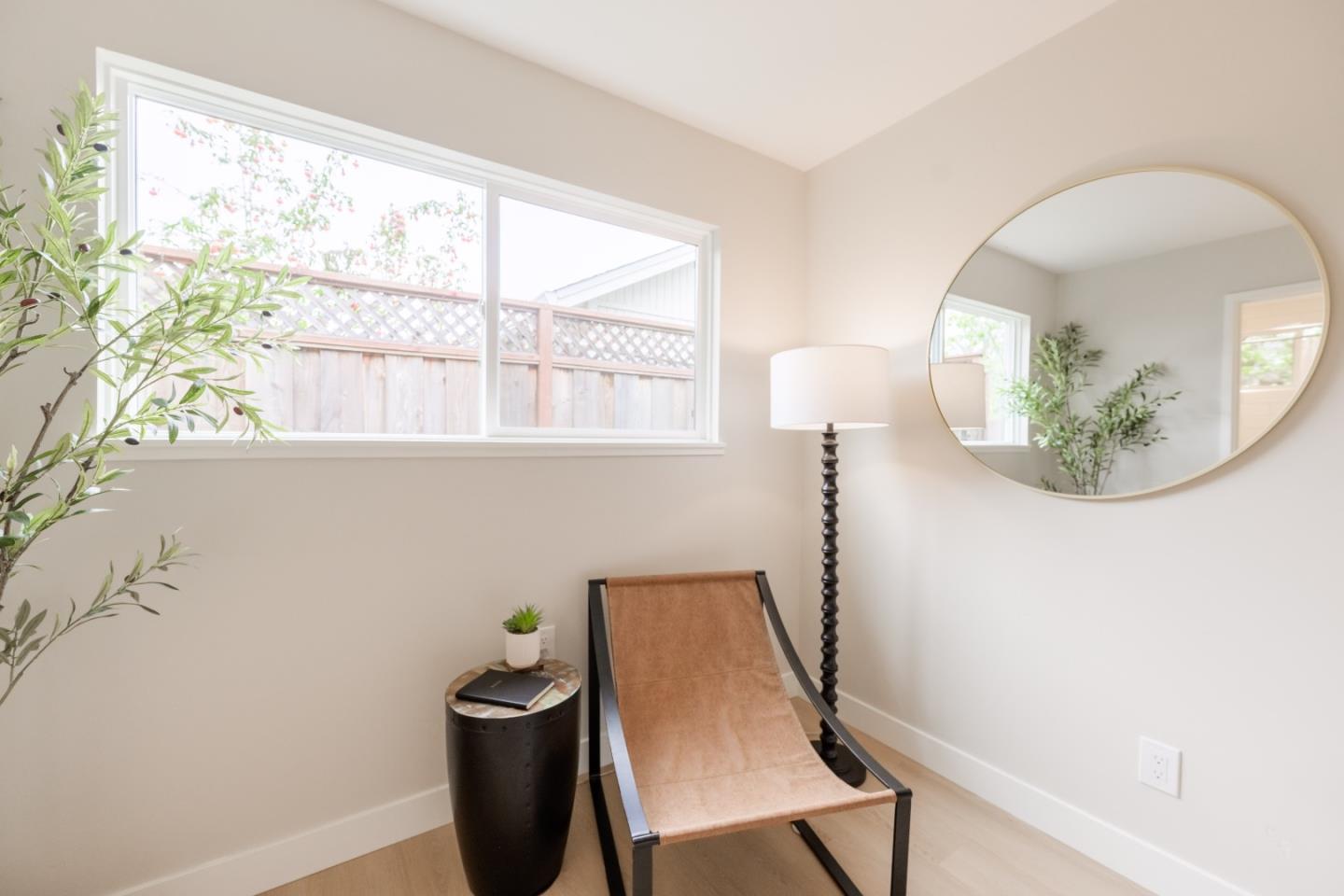 Detail Gallery Image 47 of 95 For 985 32nd Ave, Santa Cruz,  CA 95062 - 3 Beds | 3/1 Baths