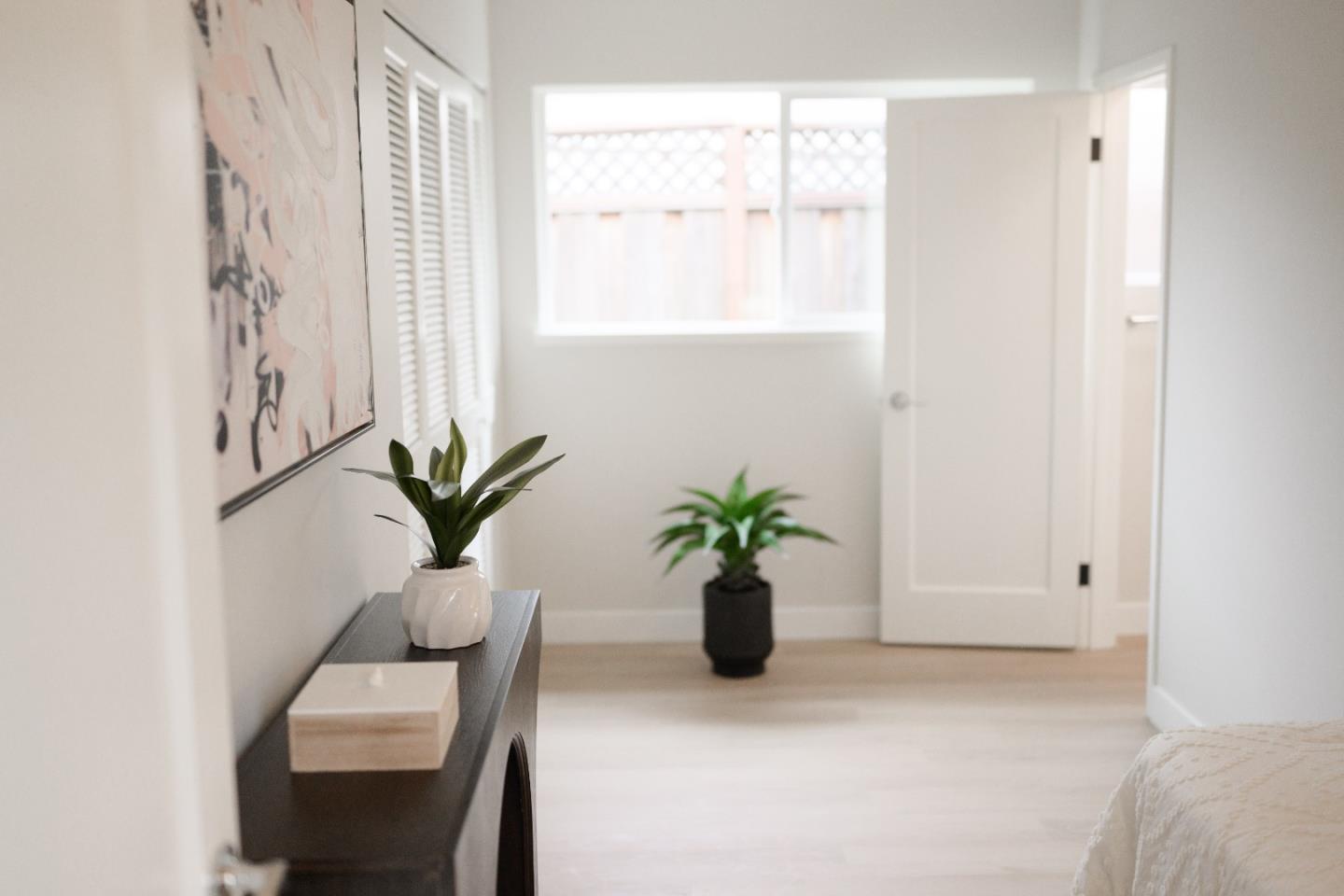 Detail Gallery Image 54 of 95 For 985 32nd Ave, Santa Cruz,  CA 95062 - 3 Beds | 3/1 Baths