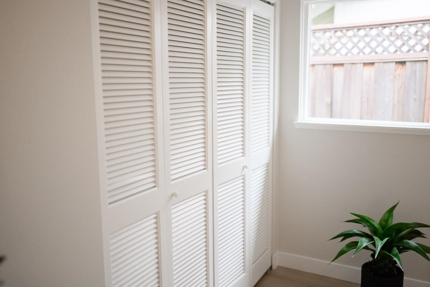 Detail Gallery Image 55 of 95 For 985 32nd Ave, Santa Cruz,  CA 95062 - 3 Beds | 3/1 Baths