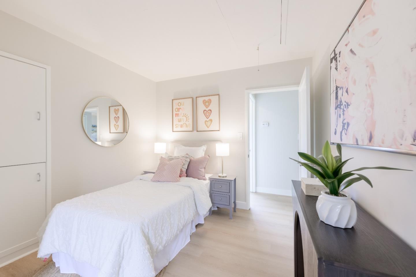 Detail Gallery Image 57 of 95 For 985 32nd Ave, Santa Cruz,  CA 95062 - 3 Beds | 3/1 Baths