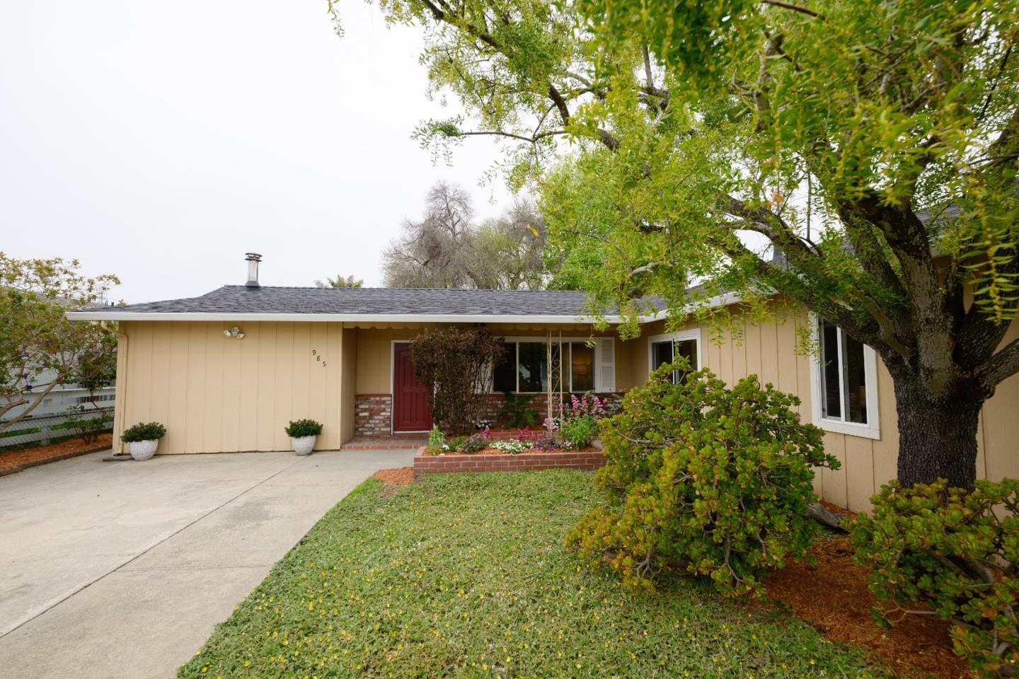 Detail Gallery Image 91 of 95 For 985 32nd Ave, Santa Cruz,  CA 95062 - 3 Beds | 3/1 Baths