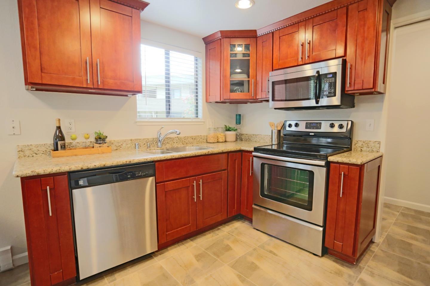 Detail Gallery Image 3 of 50 For 1107 N Abbott Ave, Milpitas,  CA 95035 - 3 Beds | 2 Baths